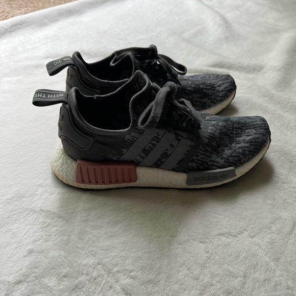 Adidas NMD Charcoal Grey - Picture 1 of 5